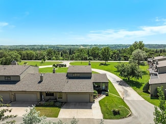 6724 County Road 15 W, Minot, ND 58703