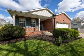 7321 Hidden Lake Cir, Fairview, TN 37062