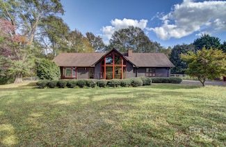 741 New Hope Rd, Rutherfordton, NC 28139