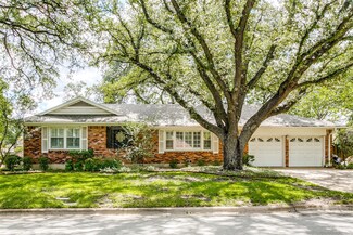 4217 Bilglade Rd, Fort Worth, TX 76109