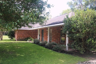 1658 S Elaine Dr, Baton Rouge, LA 70815