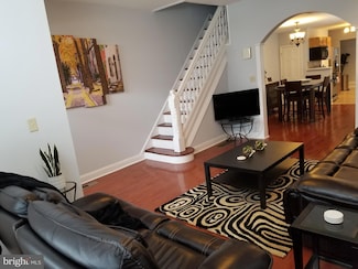 1327 N 29th St, Philadelphia, PA 19121