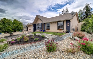 2773 Crystal Tree Dr, Redding, CA 96001