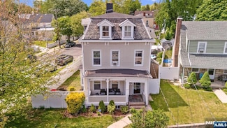 218 Waldo Place, Englewood, NJ 07631