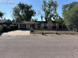 131 Cornell St, Colorado Springs, CO 80911
