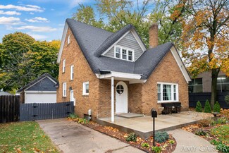 21 Manchester Rd SW, Grand Rapids, MI 49548