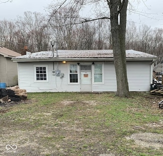 309 E Main St, Pekin, IN 47165