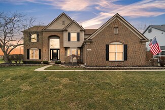 1760 Crowndale Ln, Canton, MI 48188