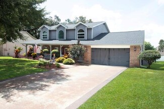 717 Camrose Dr, Brandon, FL 33510