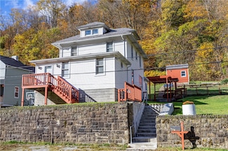414 Valley Ave, Wall, PA 15148