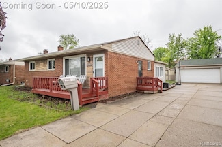 120 Darwin St, Westland, MI 48186