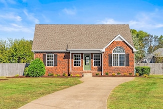116 Chad St E, Portland, TN 37148