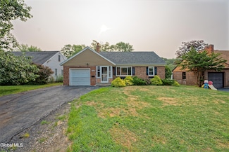 1250 Sumner Ave, Schenectady, NY 12309