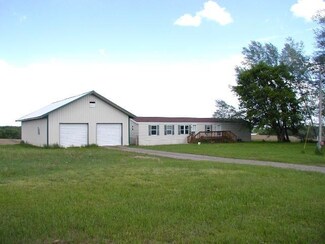 N3856 5th Dr, Oxford, WI 53952
