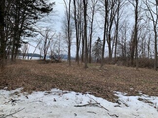 1033 Converse Bay Rd, Charlotte, VT 05445