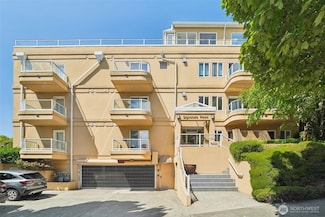 801 2nd Ave N Unit 204, Seattle, WA 98109