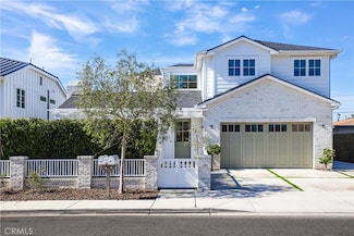 355 Rochester St, Costa Mesa, CA 92627