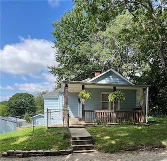 1808 Bellevue St, Saint Joseph, MO 64505