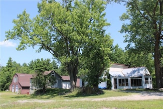 8966 Mulberry Rd, Chesterland, OH 44026