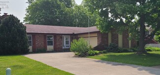907 Kaspar St, Port Clinton, OH 43452
