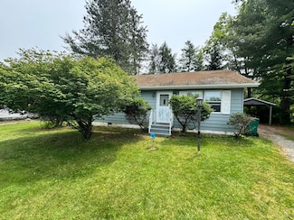 17 Oakland Ave, East Stroudsburg, PA 18301