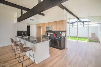 6320 Dayton Ave, Las Vegas, NV 89107