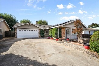 15275 Highlands Harbor Dr, Clearlake, CA 95422