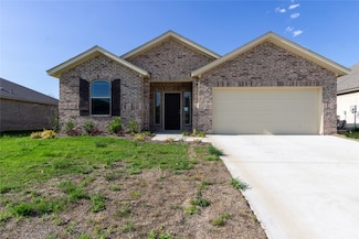405 Stoneridge Dr, Hillsboro, TX 76645