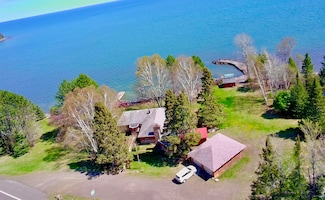 5480 Minnesota 61, Hovland, MN 55606