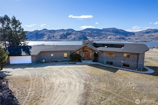 323 Eastlake Rd, Oroville, WA 98844