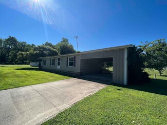 20566 Francis Dr, Lawrenceville, IL 62439