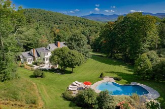 679 Old County Ln, Richmond, VT 05477