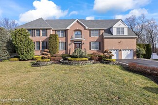 325 Autumn Hill Dr, Morganville, NJ 07751