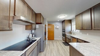 561 5th Ave, Columbus, NE 68601