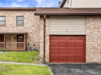 153 Sandridge Dr Unit 30, Collinsville, IL 62234
