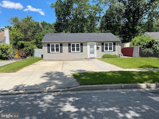 1604 Manning Rd, Glen Burnie, MD 21061