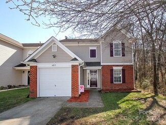 6813 Wallace View Ct, Charlotte, NC 28212