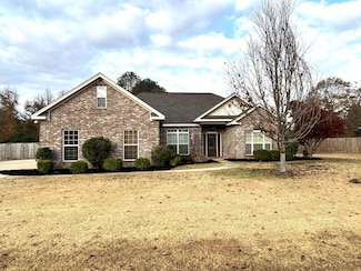 524 Jones Dr, Columbus, MS 39702