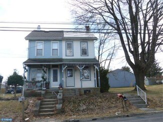 411 Main St, Mohrsville, PA 19541