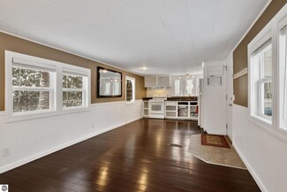 9710 2nd St, Interlochen, MI 49643