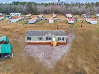 299 Country Ln, Ludowici, GA 31316