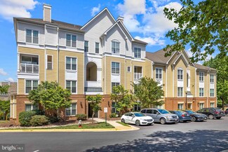 2102 Highcourt Ln Unit 102, Herndon, VA 20170