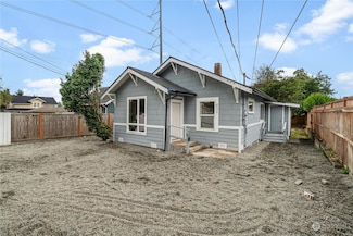 8246 S G St, Tacoma, WA 98408