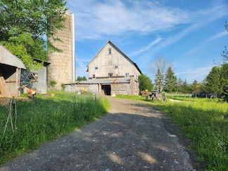 283 County Road 22, Earlville, NY 13332