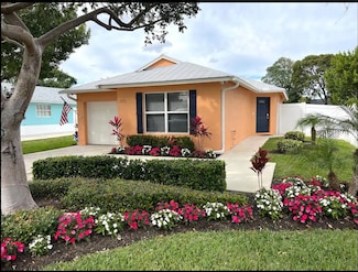 115 SE 7th St, Delray Beach, FL 33483