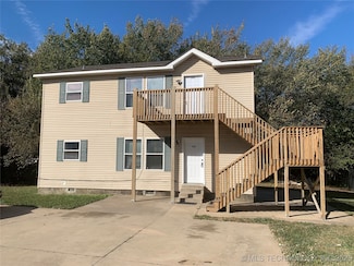 773 Hilltop Dr, Claremore, OK 74017