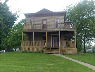 172 S Broadway St, Shelbyville, IL 62565