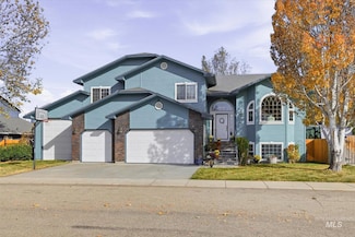 2676 S Velvet Falls Way, Meridian, ID 83642