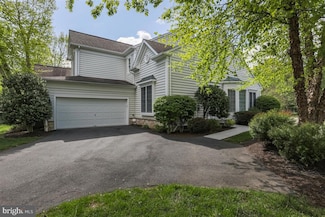 18 Maidenhead Rd, Princeton, NJ 08540