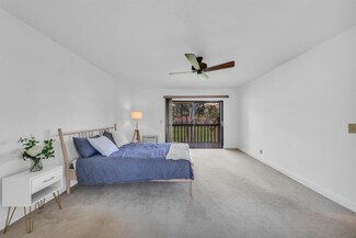 2015 Woodlands Way, Deerfield Beach, FL 33442